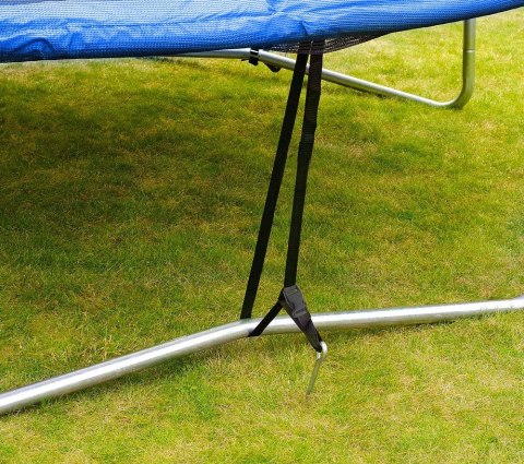 Komplet kotw 3 szt do mocowania trampoliny ogrodowej Komplet kotw 3 szt do mocowania trampoliny ogrodowej