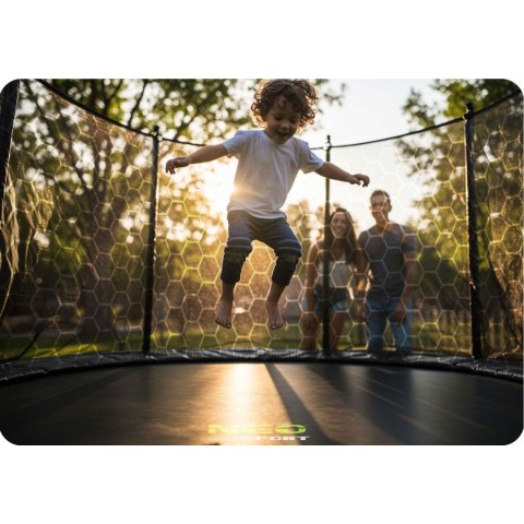 Trampolina ogrodowa 6ft/183cm z siatką wewnętrzną i drabinką Neo-Sport Trampolina ogrodowa 6ft/183cm z siatką wewnętrzną i drabinką Neo-Sport